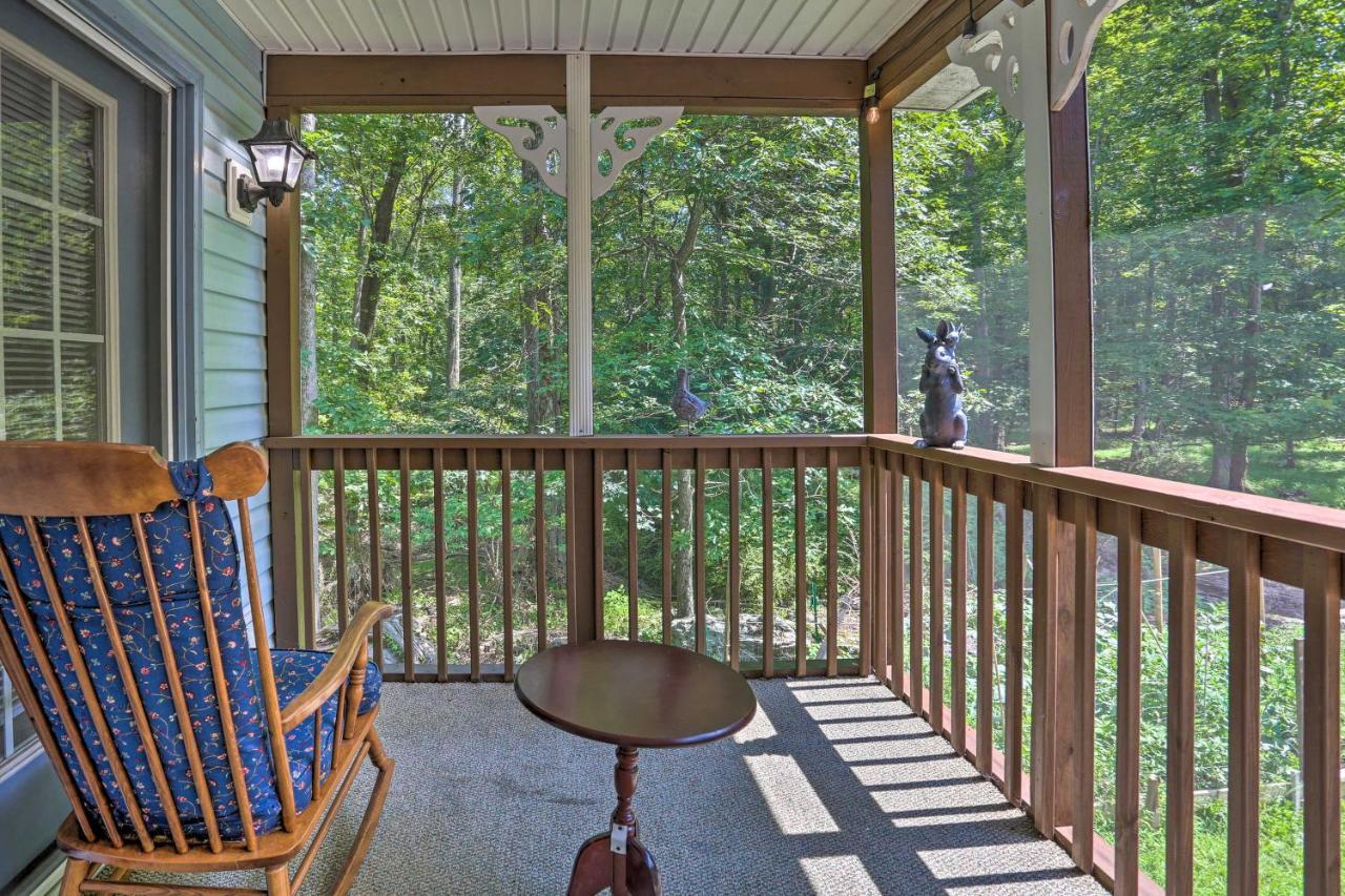 Henryville Home With Hot Tub About 5 Mi To Camelback! Exterior foto